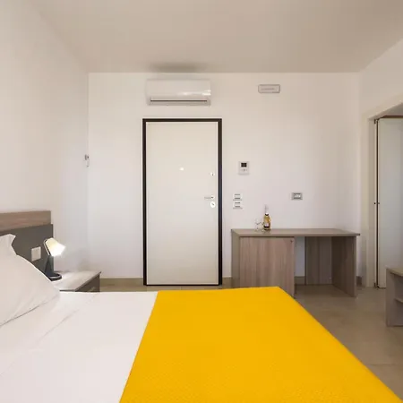 Gs Apartahotel Trani